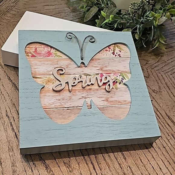 Spring wood sign distressed - Picture 1 of 7